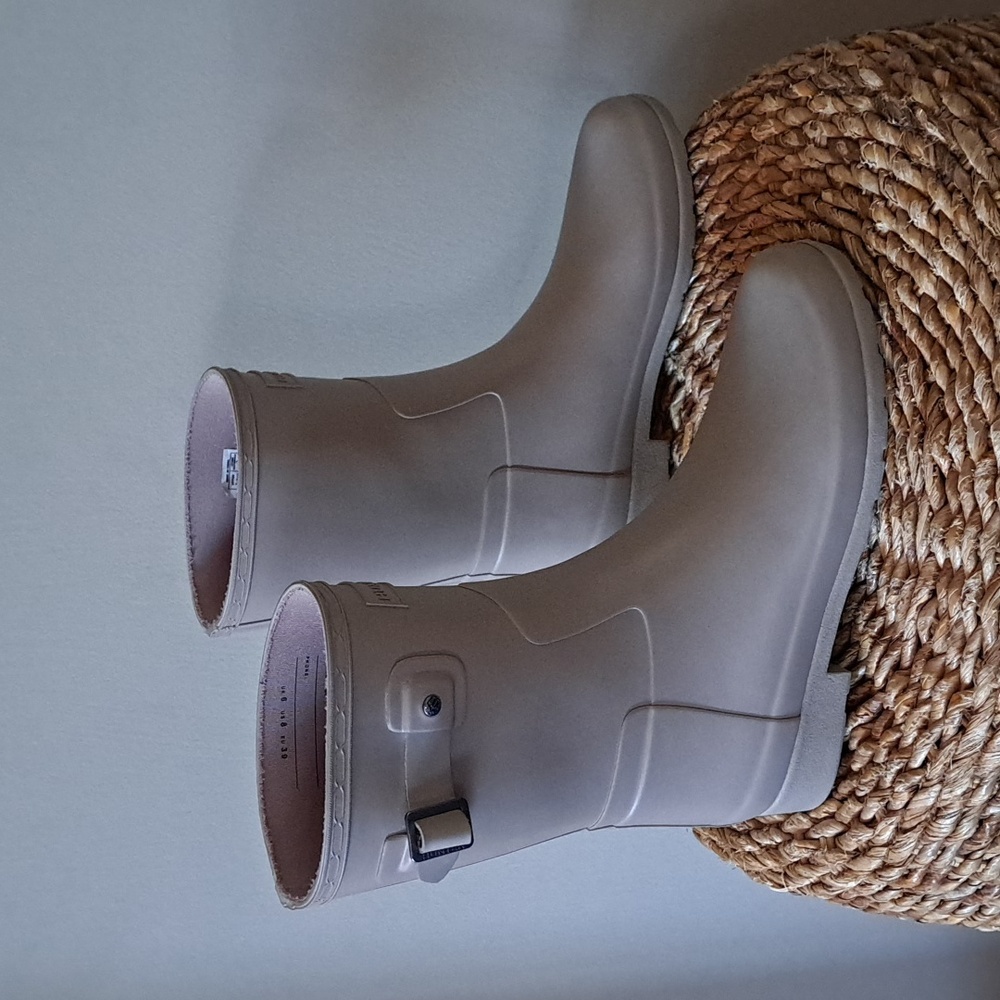 Hunter Womens Classic‎ Taupe Matte Waterproof Rubber Mid Calf Pull-On Boots S-8